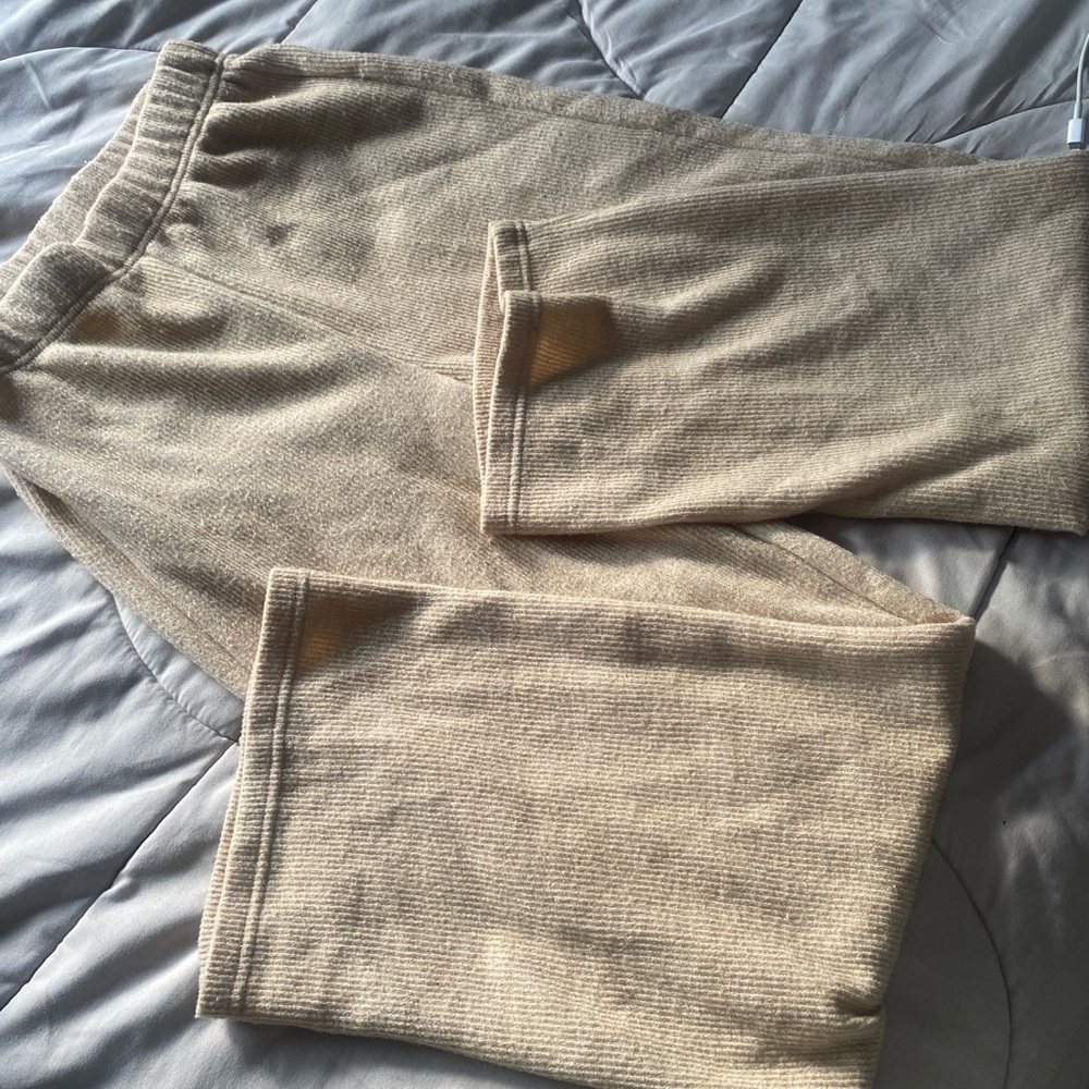 Pant with flare leg